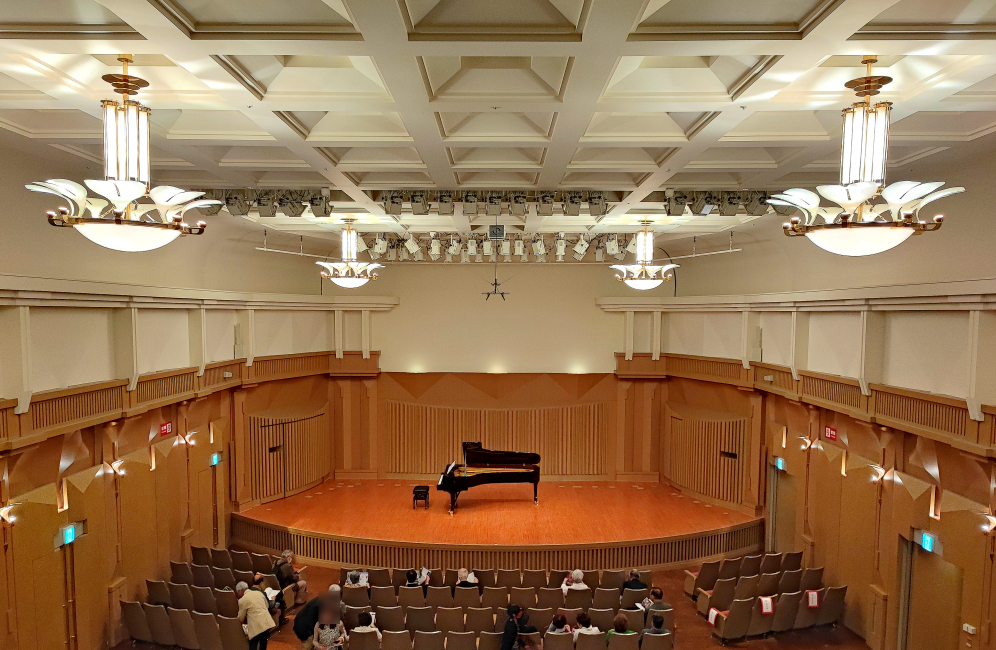 銀座・王子ホール